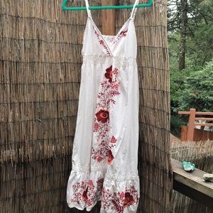 White Cute Options dress with embroidery